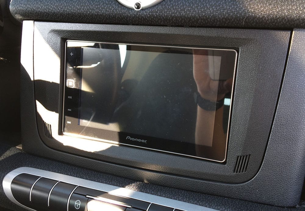 Common Car Stereo Problems, Symptoms, Solutions: Aftermarket Stereos